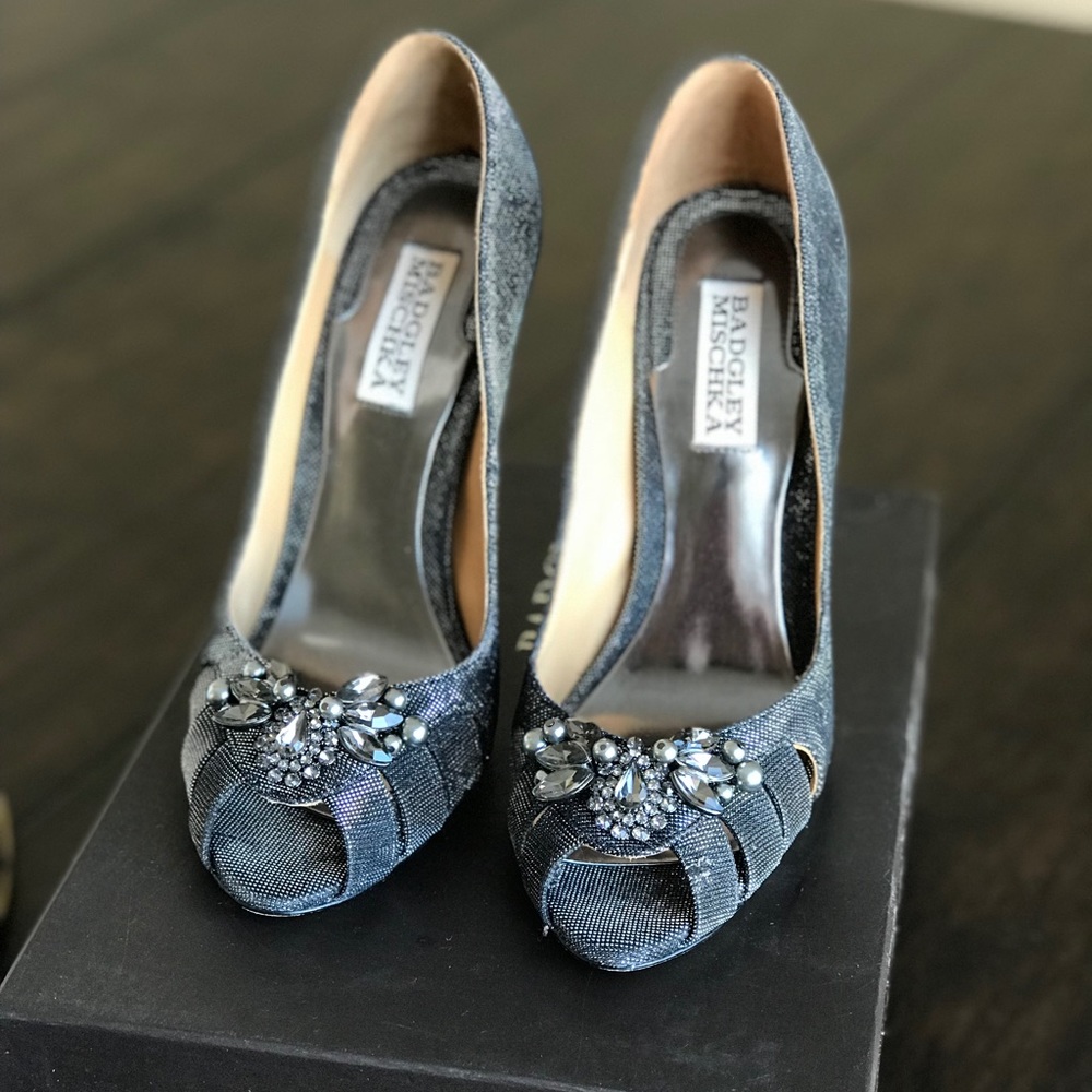 Badgley Mischka Monique Pumps